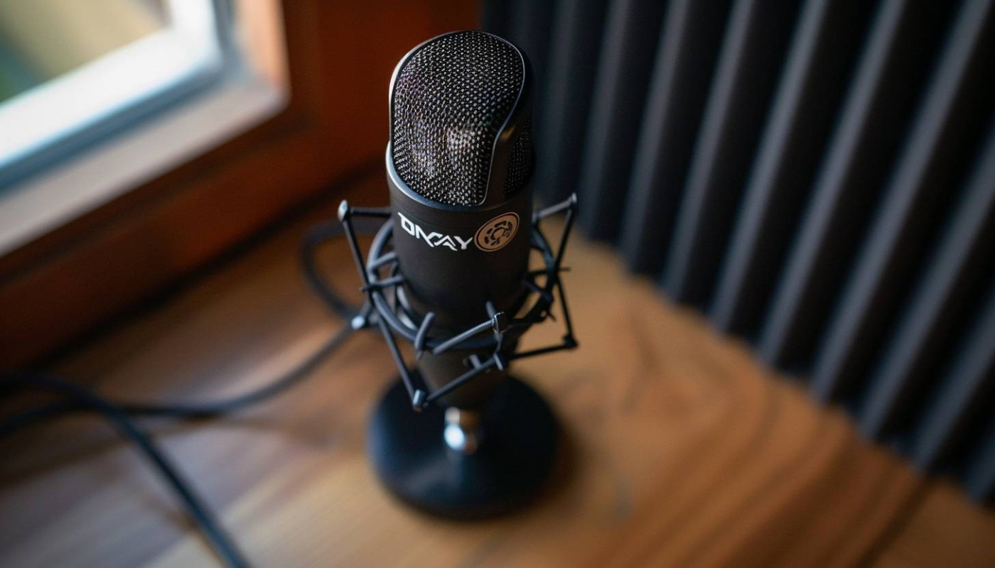 Guide complet pour choisir le micro idéal pour vos podcasts